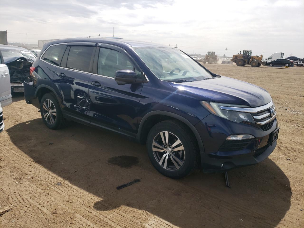 2018 Honda Pilot Ex vin: 5FNYF6H35JB034277