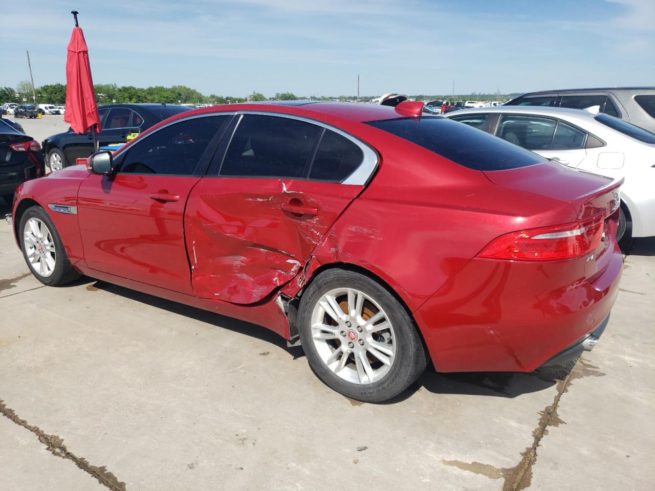 2017 Jaguar Xe Premium vin: SAJAD4BG5HA957287