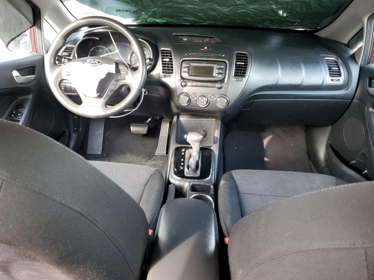 3KPFK4A74HE134262 2017 Kia Forte Lx