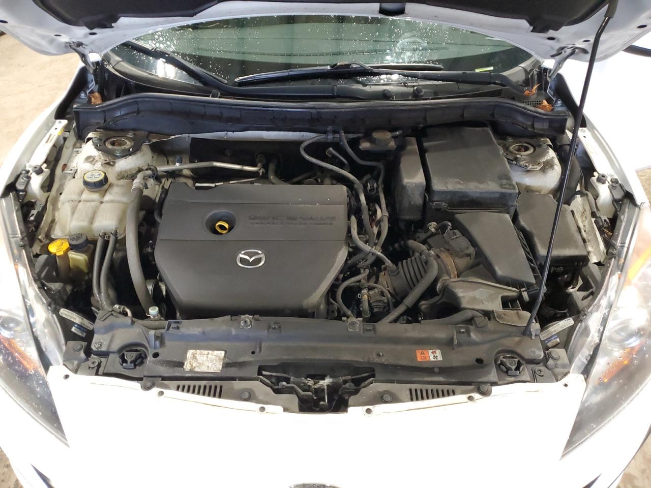 JM1BL1L57B1380612 2011 Mazda 3 S