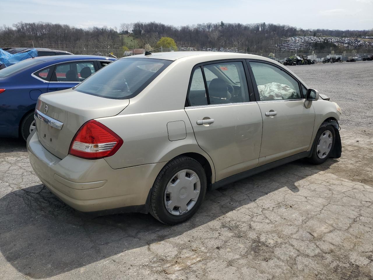 3N1BC11E98L447878 2008 Nissan Versa S