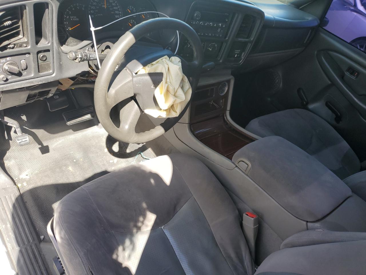 1GCEC14V84Z251777 2004 Chevrolet Silverado C1500