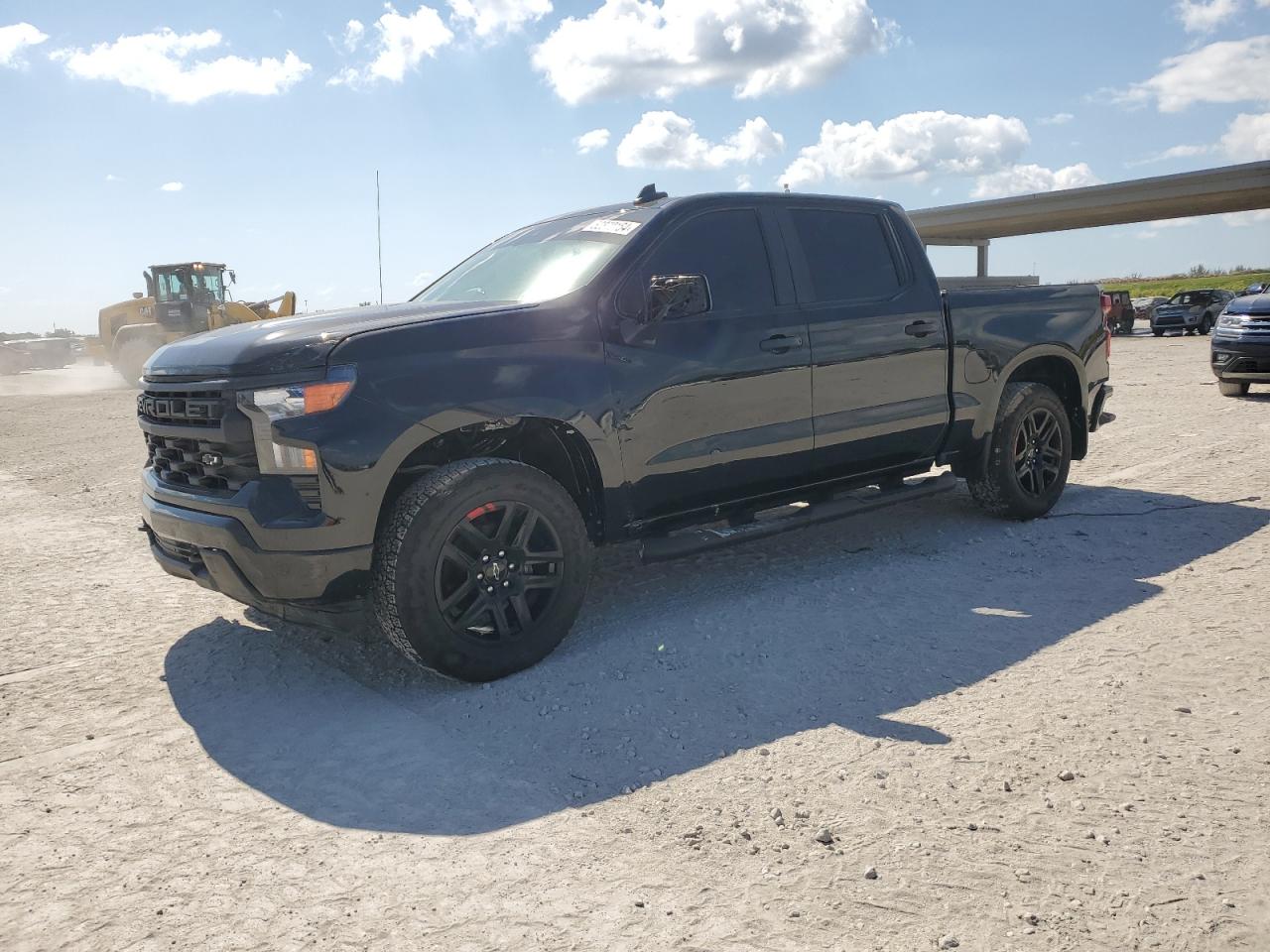 2023 Chevrolet Silverado K1500 Custom vin: 1GCPDBEK5PZ320610