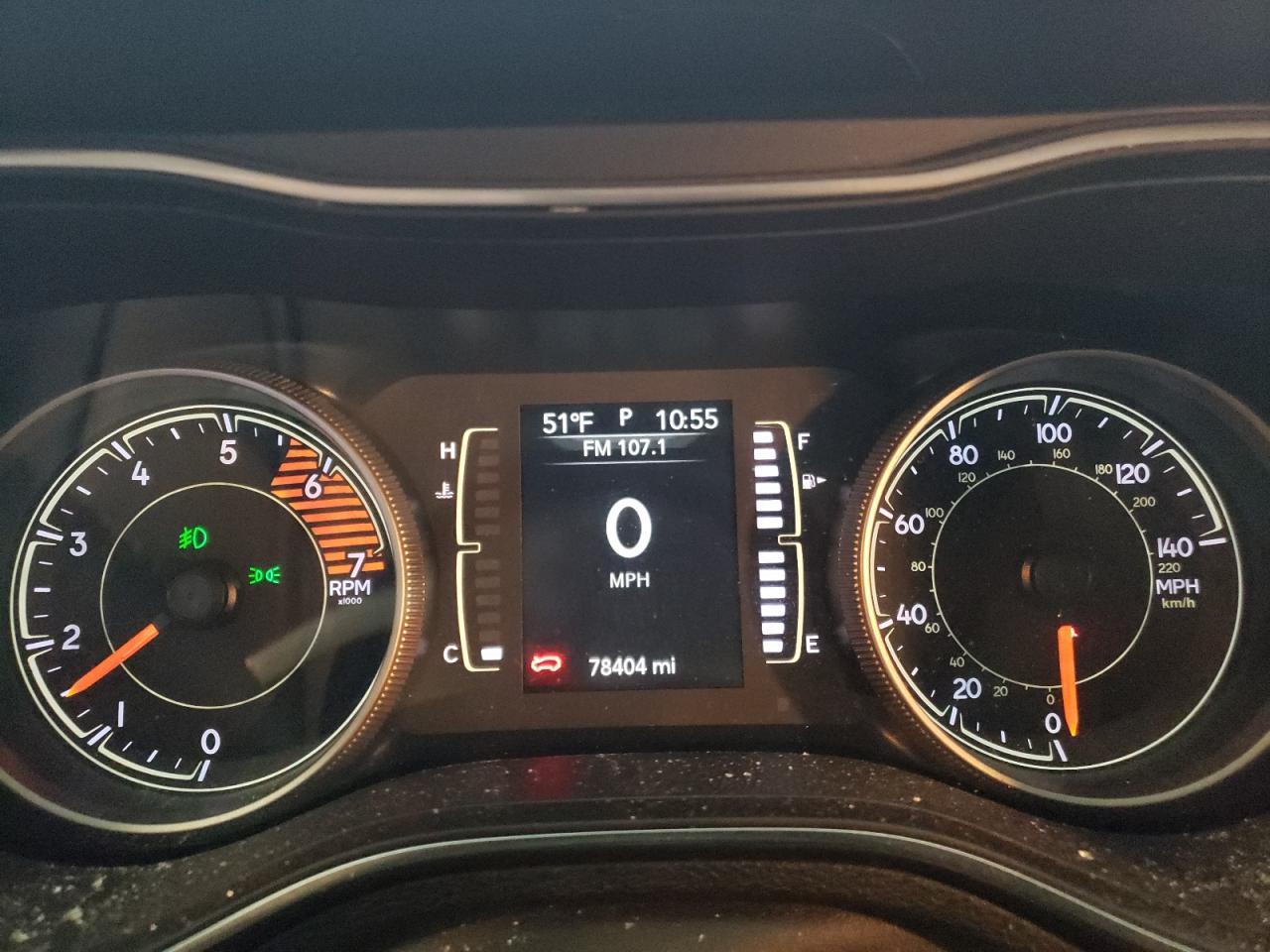 1C4PJMLN1KD192373 2019 Jeep Cherokee Latitude Plus