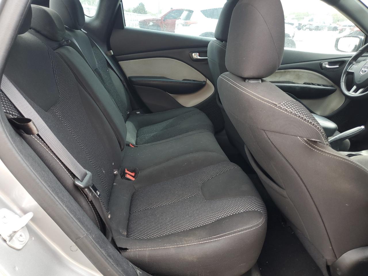 1C3CDFBB6FD302479 2015 Dodge Dart Sxt