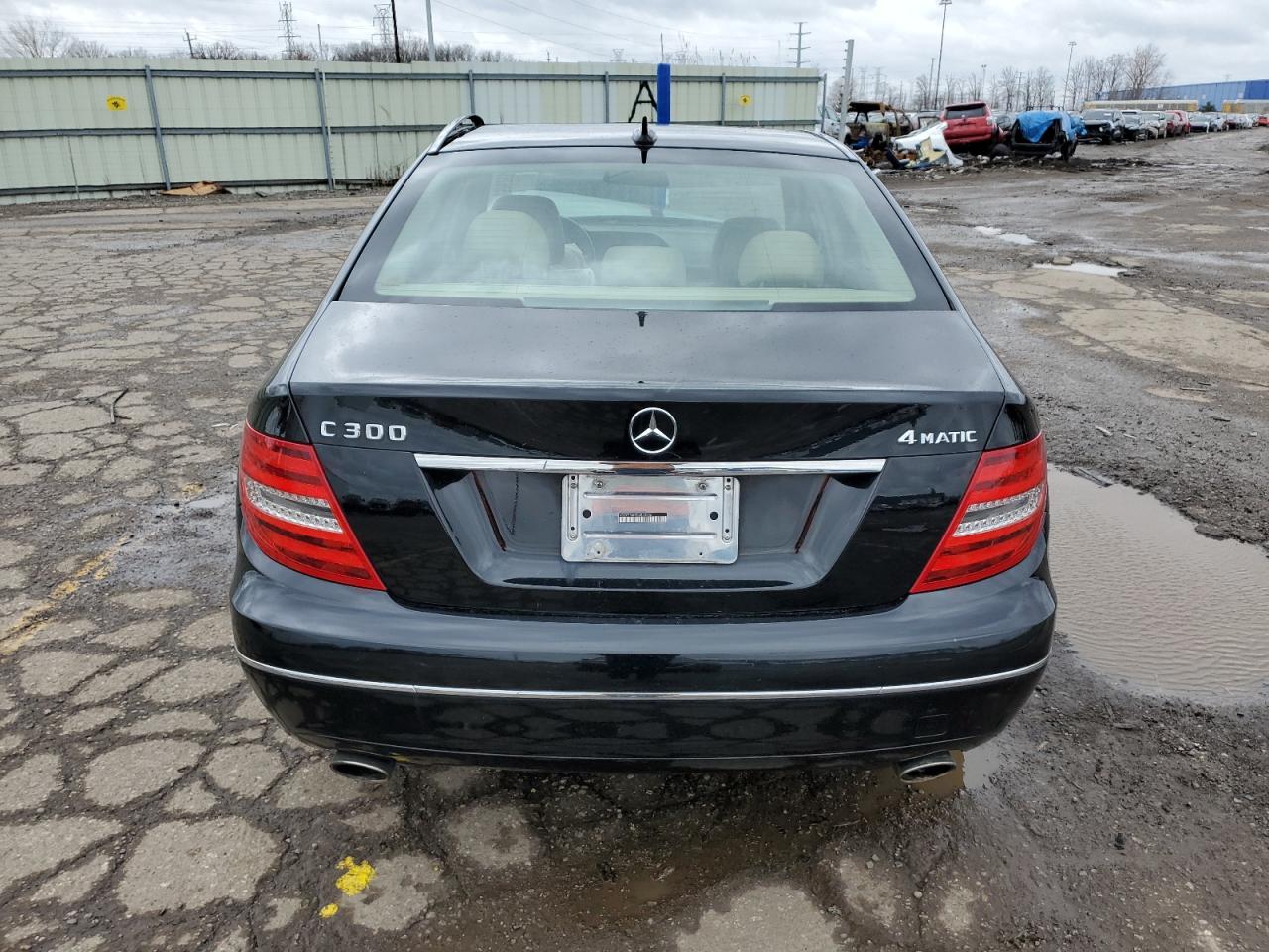 WDDGF8AB9DA833006 2013 Mercedes-Benz C 300 4Matic