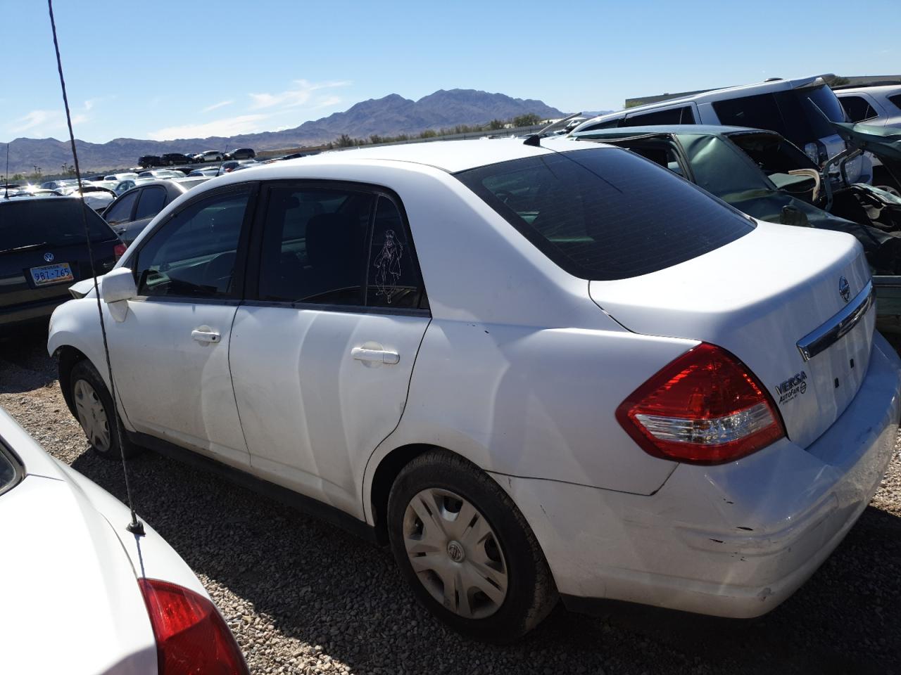 3N1BC1AP6BL454652 2011 Nissan Versa S