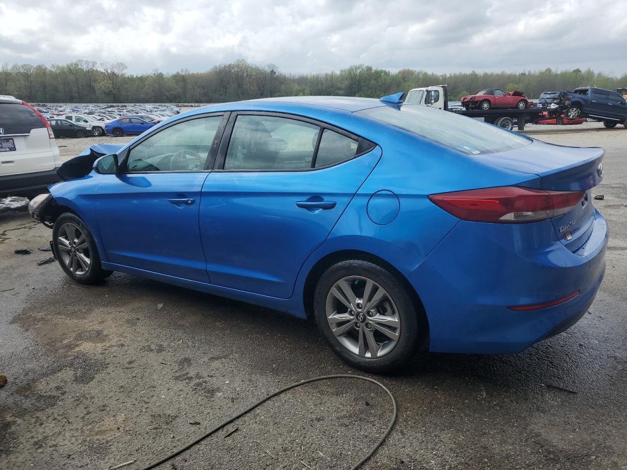 2018 Hyundai Elantra Sel vin: KMHD84LF8JU472924