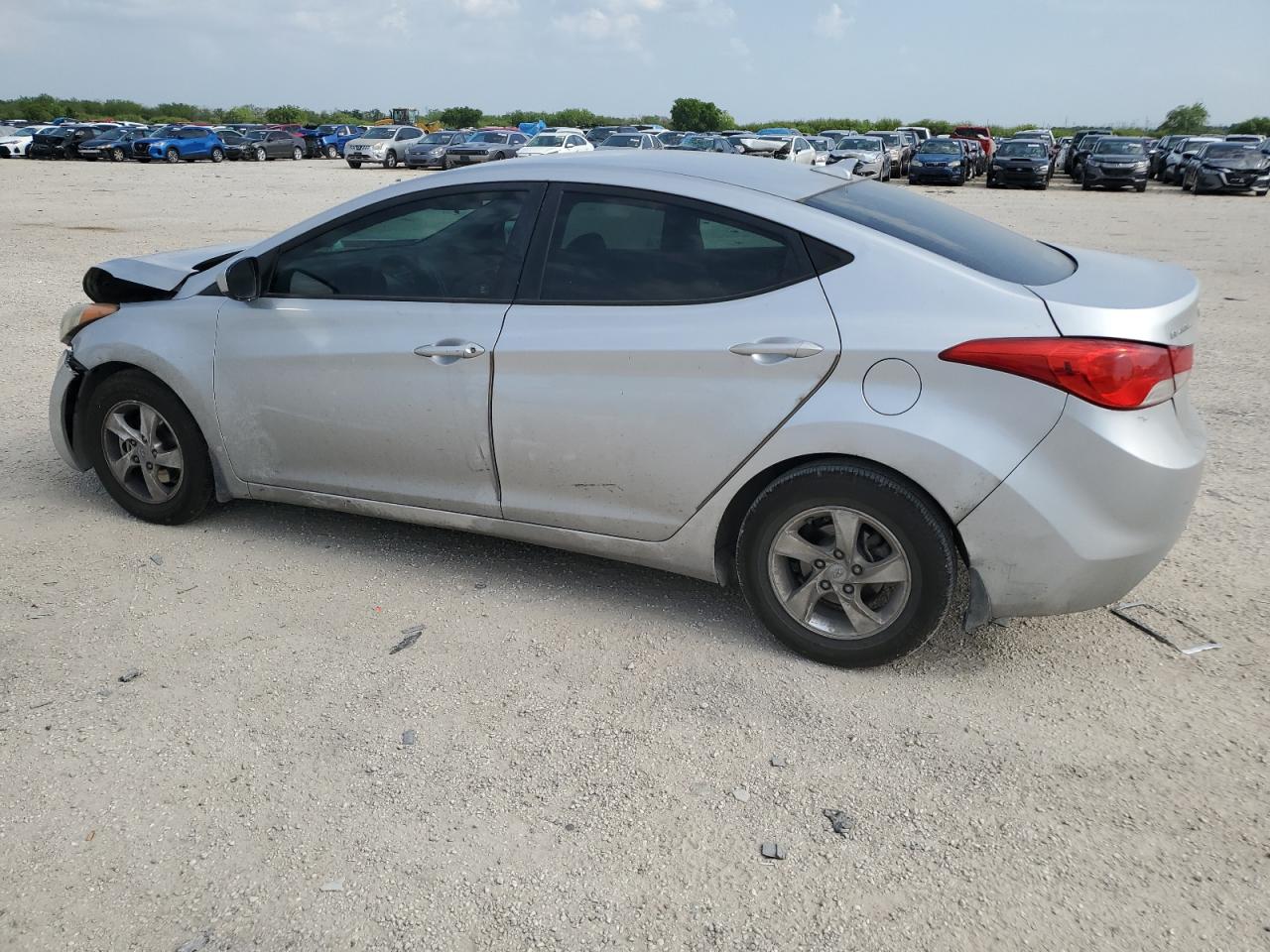 5NPDH4AE3DH255696 2013 Hyundai Elantra Gls