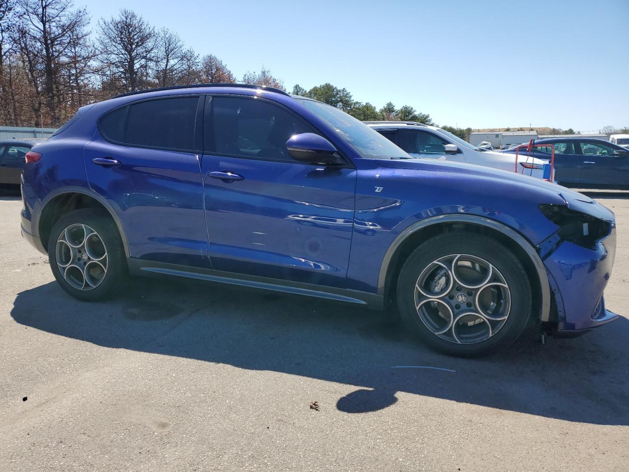 ZASPAKBN4P7D54869 2023 Alfa Romeo Stelvio Ti