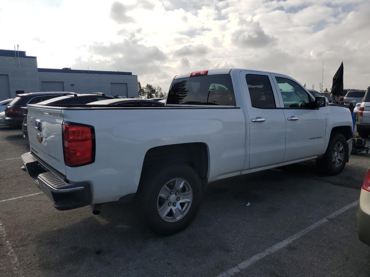 1GCRCPEH5FZ185477 2015 Chevrolet Silverado C1500