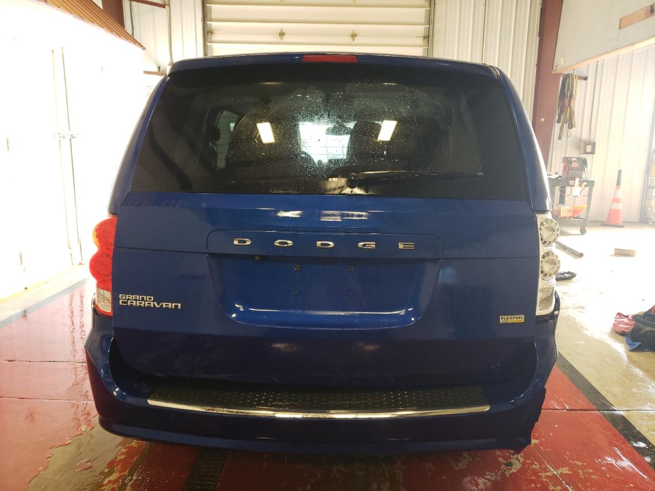 2C4RDGBG5JR339956 2018 Dodge Grand Caravan Se