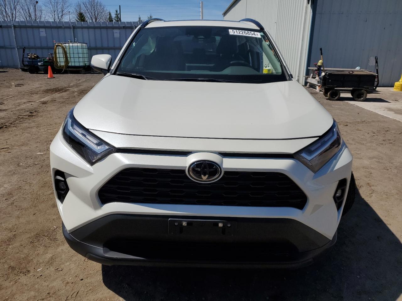 2022 Toyota Rav4 Xle vin: 2T3R1RFV3NW276459