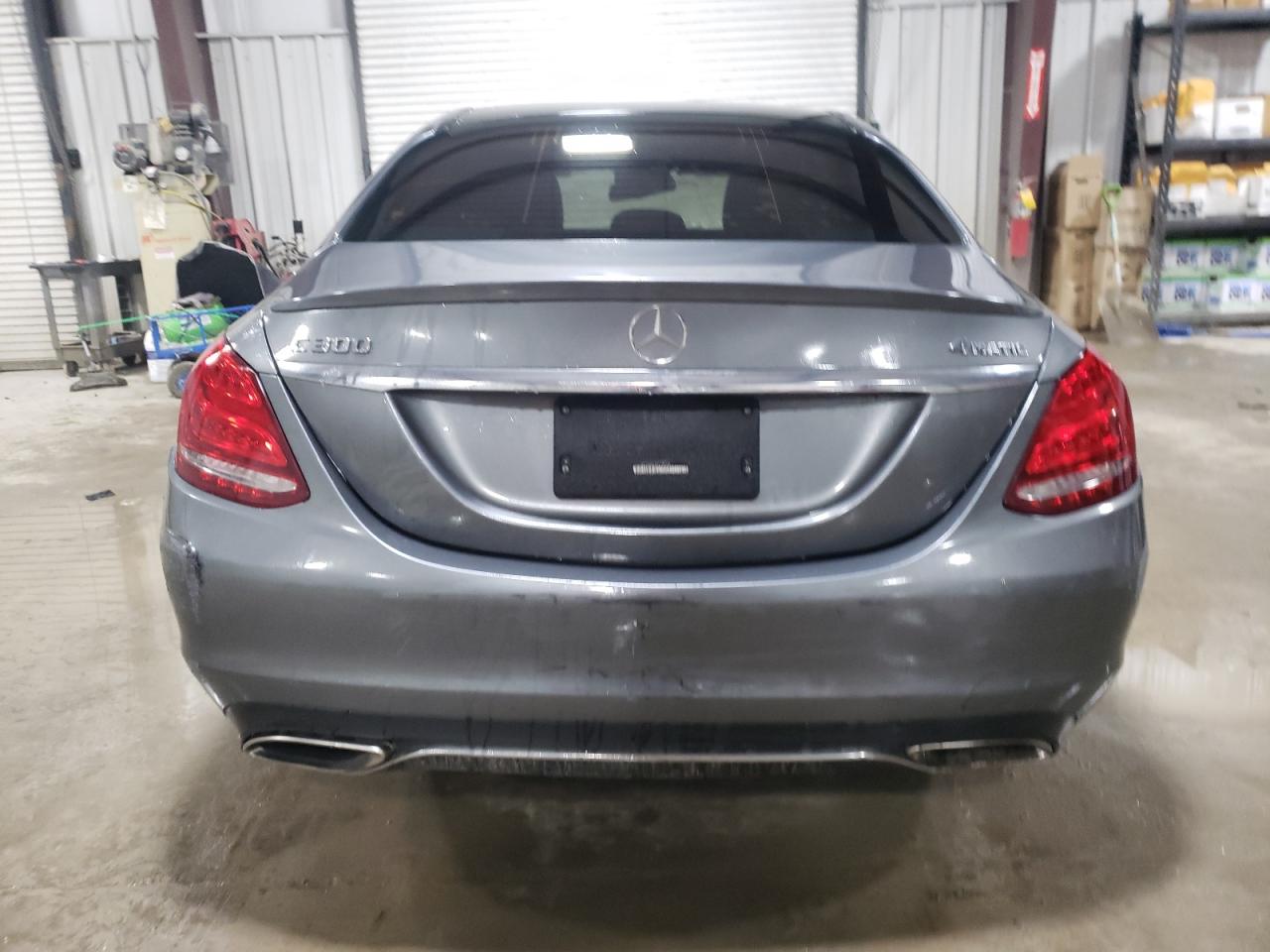 WDDWF4KB4JR319208 2018 Mercedes-Benz C 300 4Matic