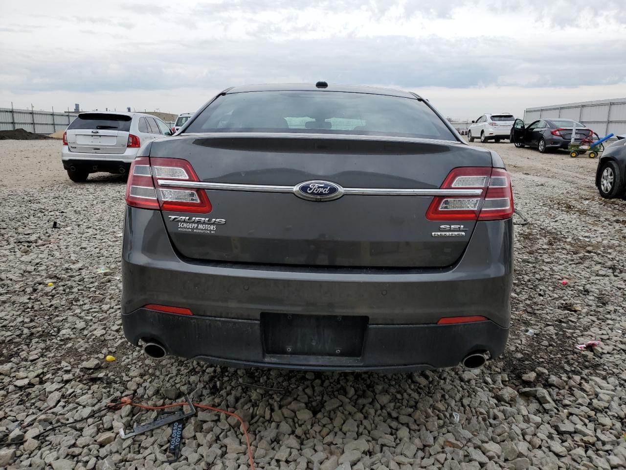 1FAHP2E89FG175345 2015 Ford Taurus Sel