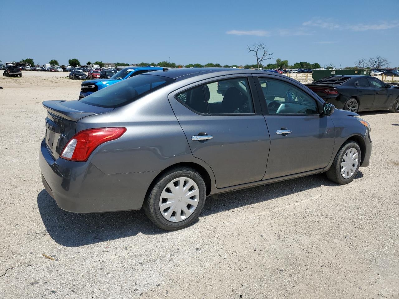 3N1CN7AP4KL874802 2019 Nissan Versa S