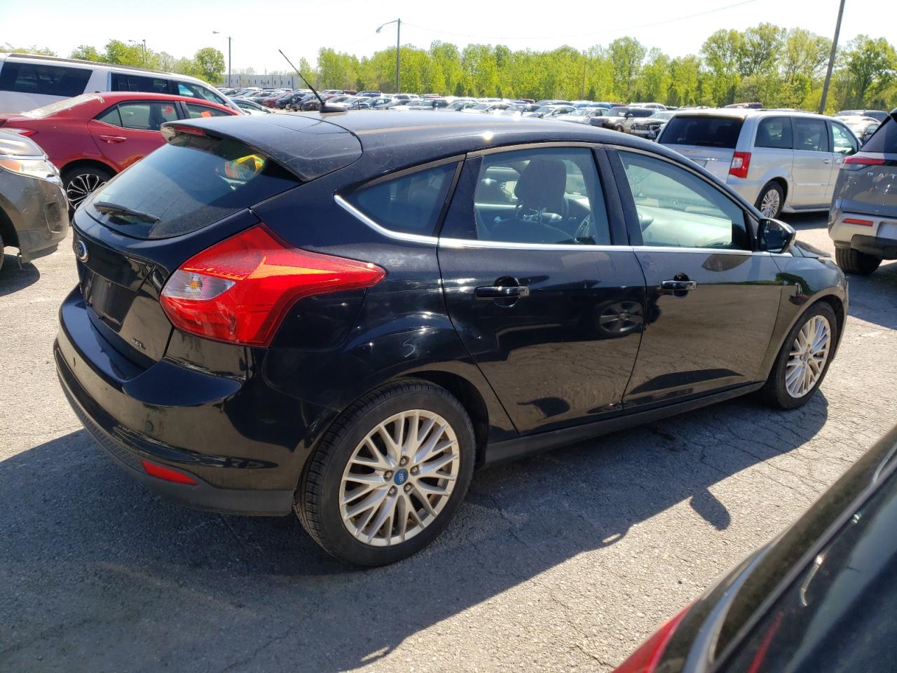 2012 Ford Focus Sel vin: 1FAHP3M29CL261955