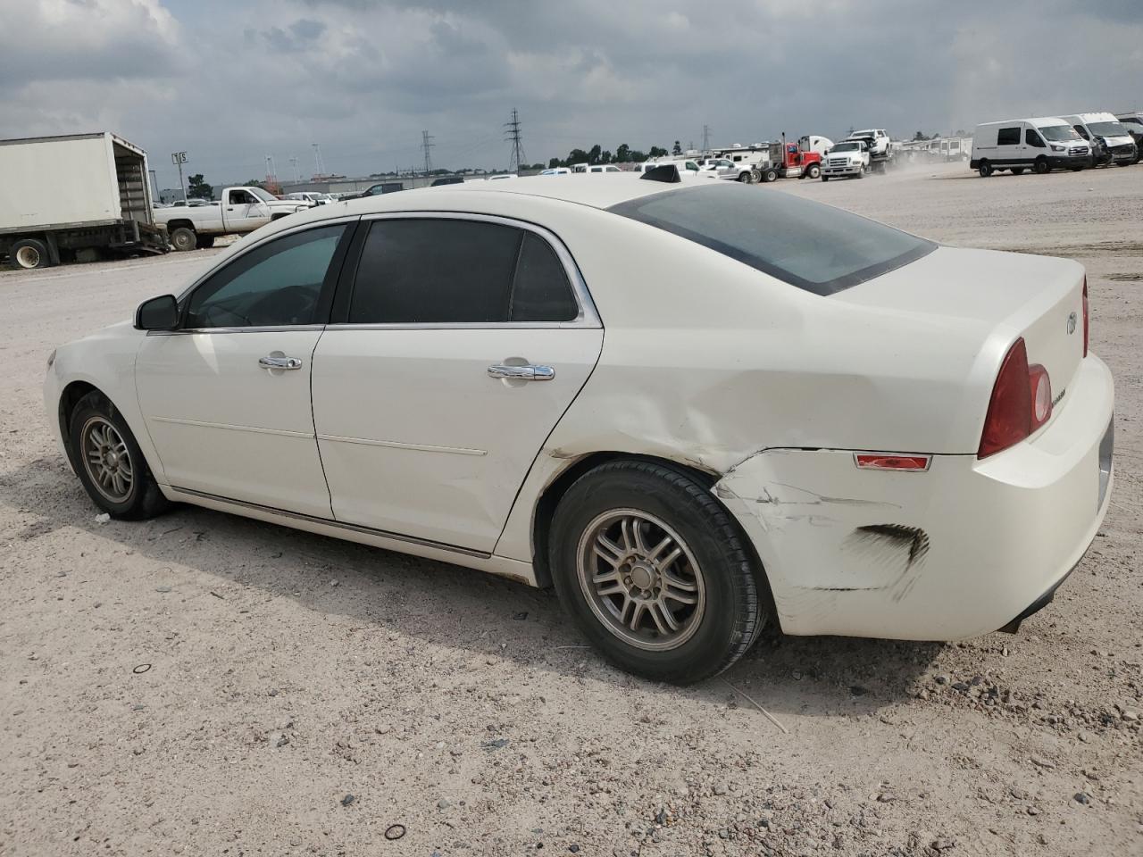 1G1ZC5E05CF249330 2012 Chevrolet Malibu 1Lt