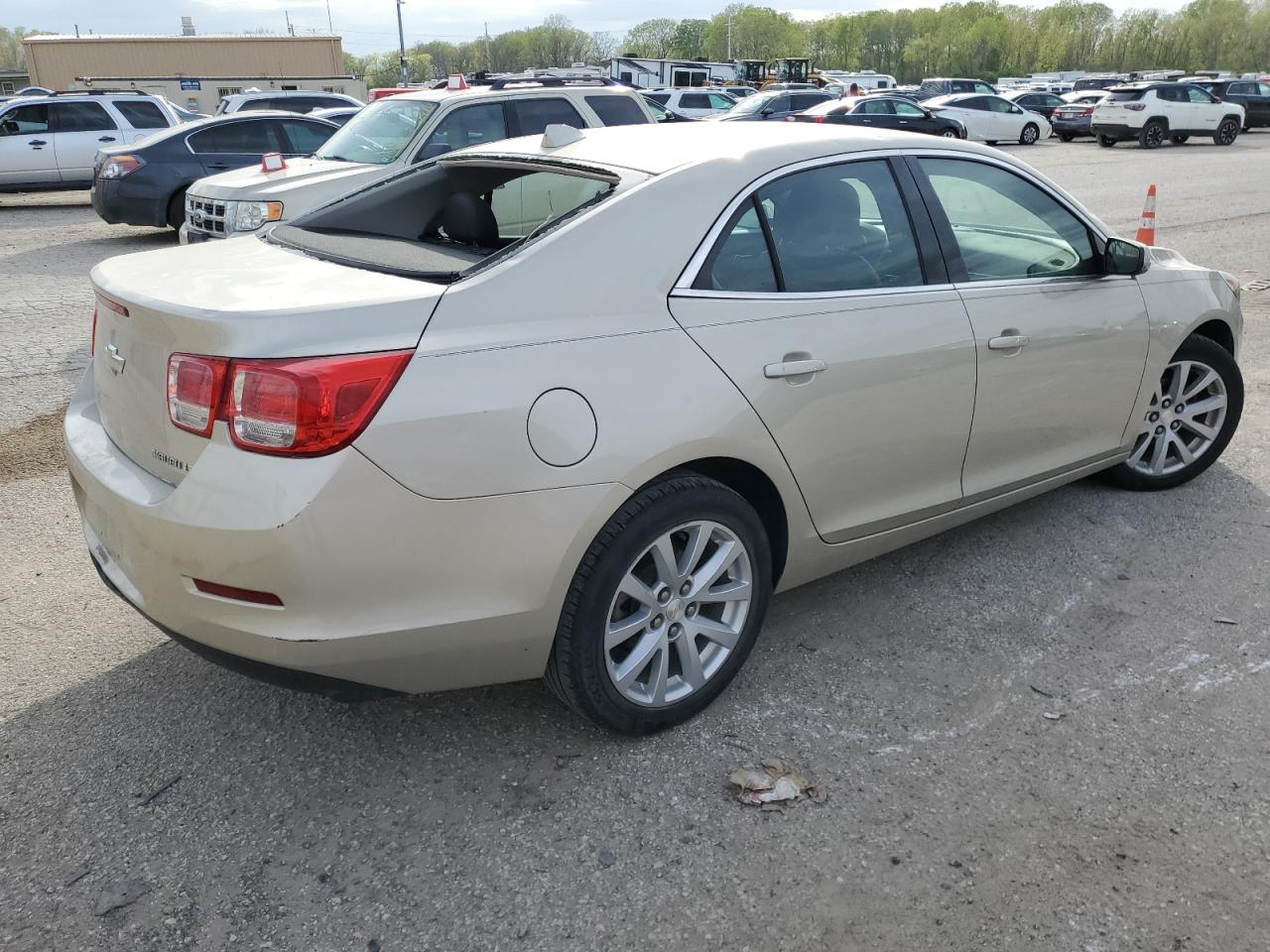 1G11E5SA5DF228760 2013 Chevrolet Malibu 2Lt