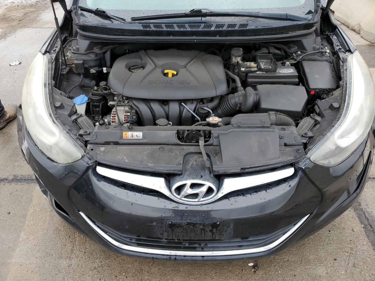 5NPDH4AE9GH662961 2016 Hyundai Elantra Se