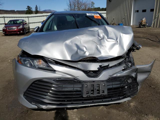 VIN 4T1B11HK7KU210412 2019 Toyota Camry, L no.5