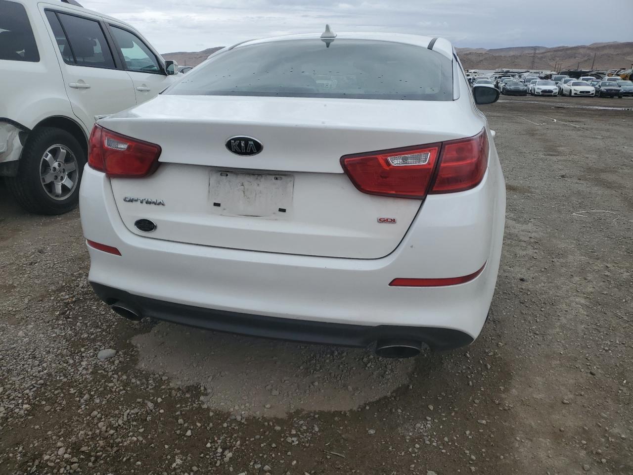 KNAGM4A72F5656361 2015 Kia Optima Lx