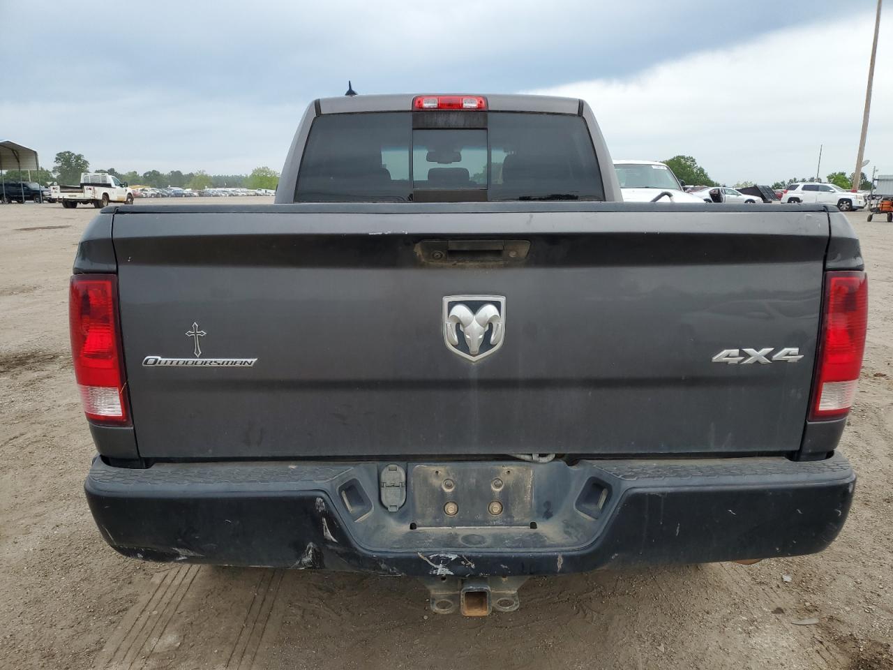 1C6RR7GT9ES362918 2014 Ram 1500 Slt