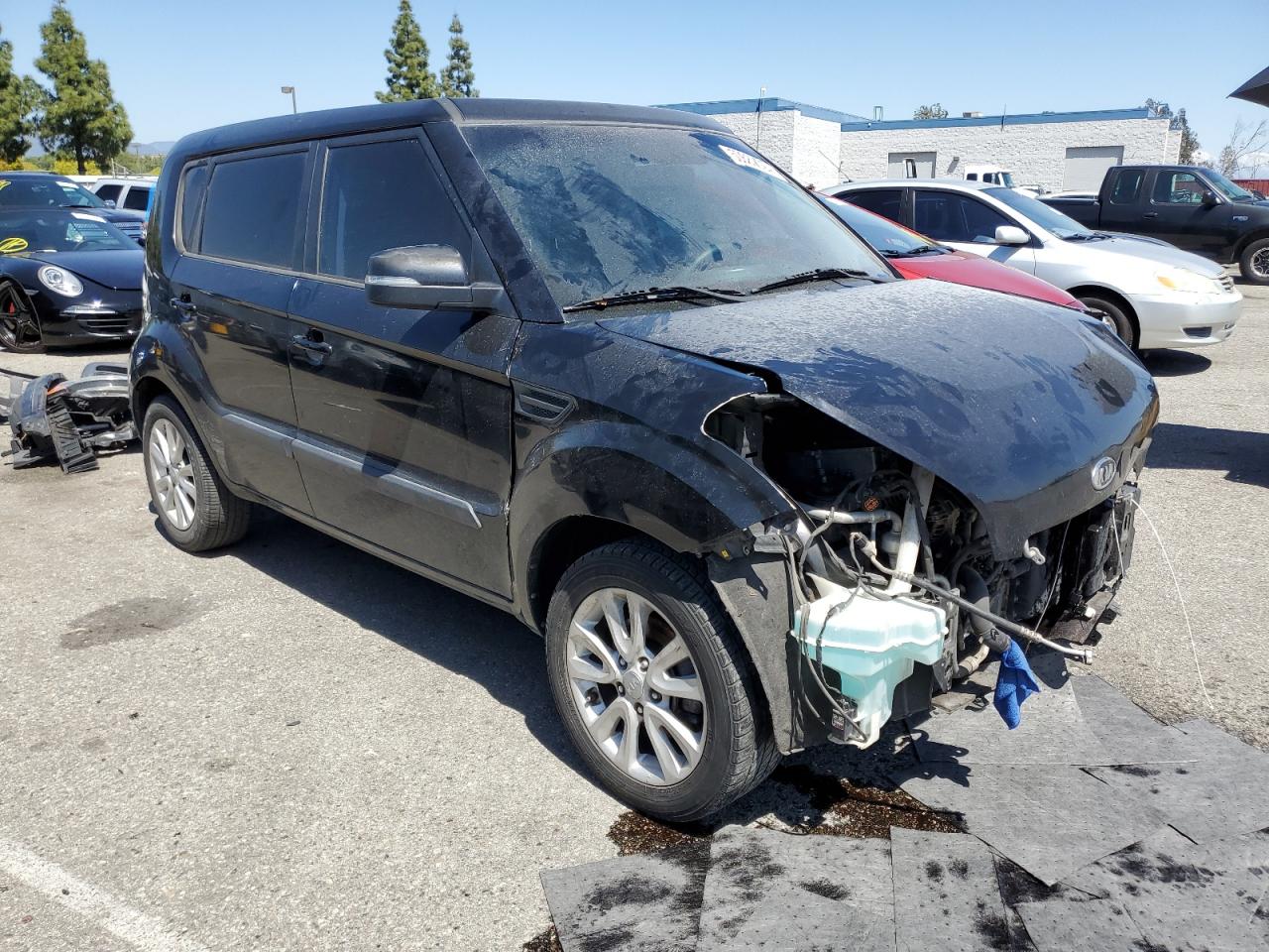 KNDJT2A68C7739817 2012 Kia Soul +