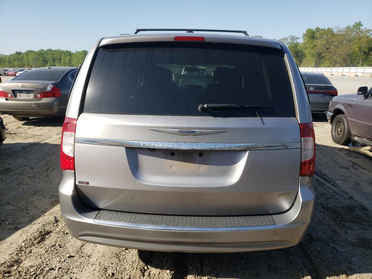2C4RC1BG1ER443169 2014 Chrysler Town & Country Touring