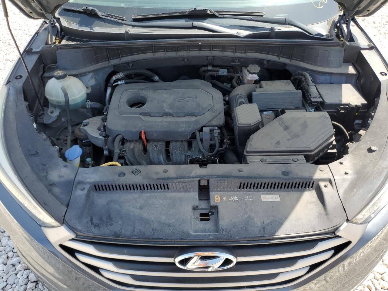 KM8J33AL3JU803526 2018 Hyundai Tucson Sport