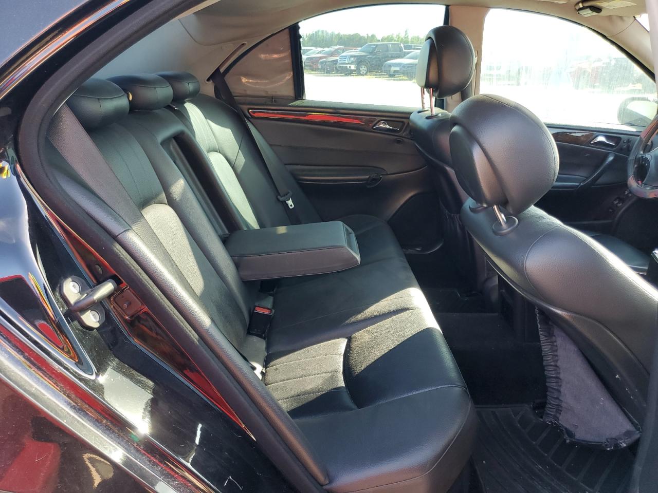 WDBRF92H97F861180 2007 Mercedes-Benz C 280 4Matic