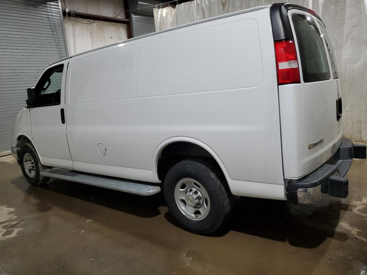 1GCWGAFP3N1170824 2022 Chevrolet Express G2500