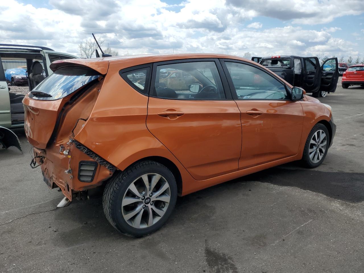 KMHCU5AE4GU272977 2016 Hyundai Accent Sport