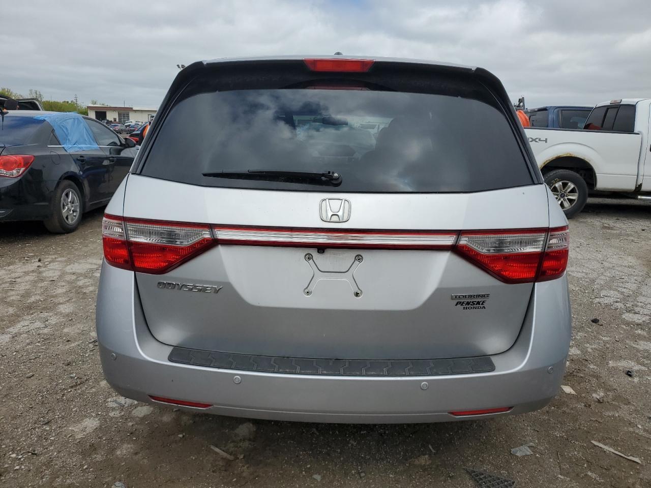 5FNRL5H91CB072586 2012 Honda Odyssey Touring