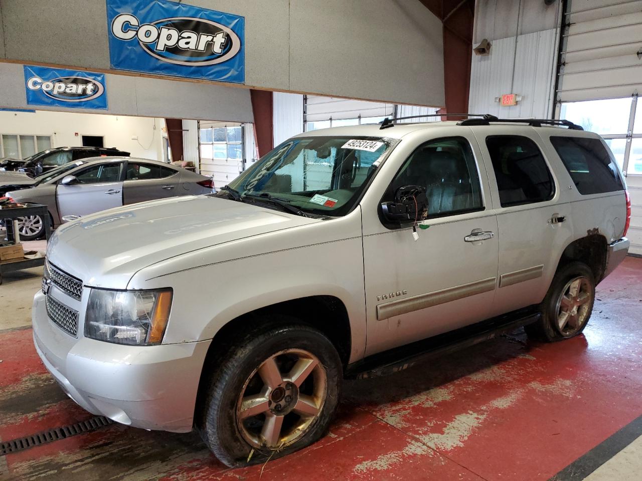 1GNSKBE02BR179879 2011 Chevrolet Tahoe K1500 Lt