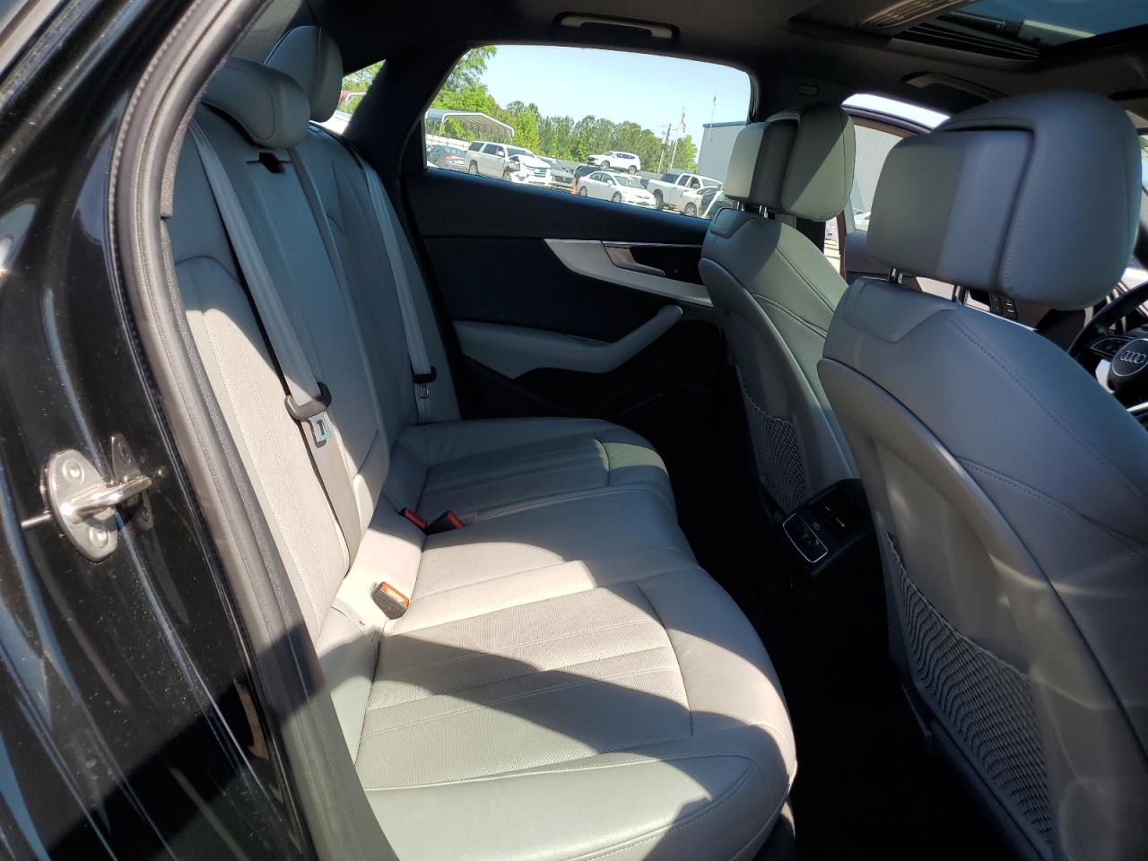 WAUENAF43HN041080 2017 Audi A4 Premium Plus