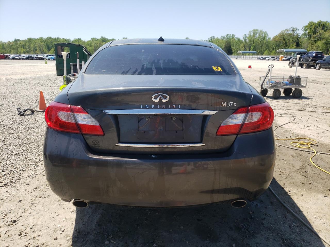 JN1BY1ARXBM370911 2011 Infiniti M37 X