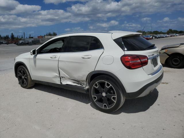 VIN WDCTG4EB1JJ379171 2018 Mercedes-Benz GLA-Class,... no.2