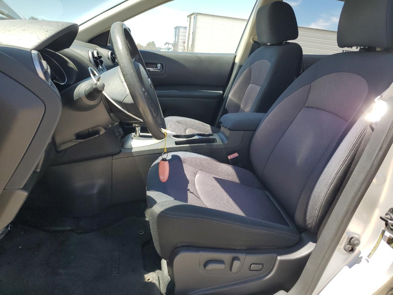 JN8AS5MT8BW561339 2011 Nissan Rogue S