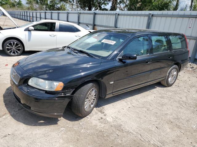 Lot #2554255043 2005 VOLVO V70 salvage car