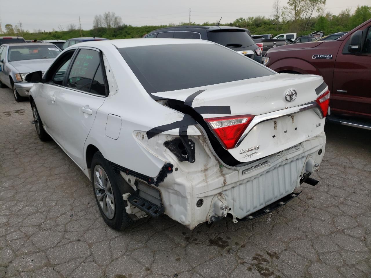 Lot #2505811374 2015 TOYOTA CAMRY LE