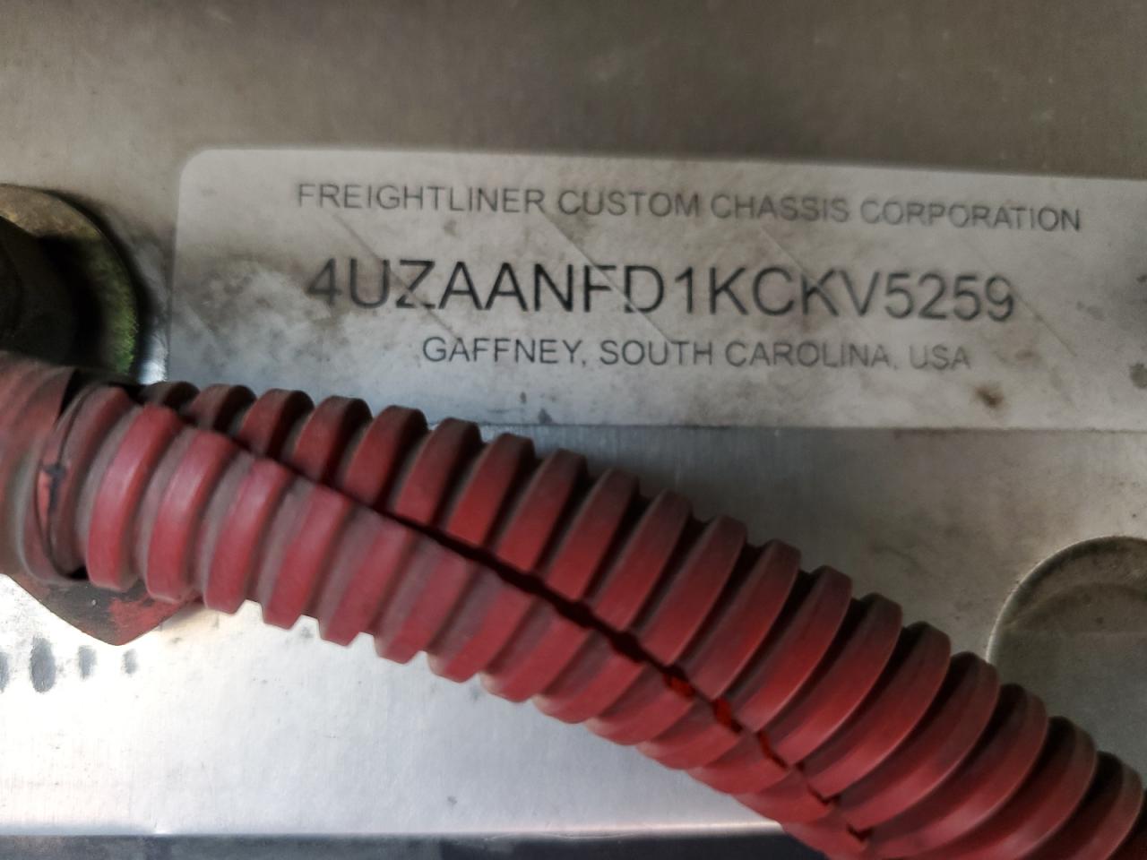 4UZAANFD1KCKV5259 2019 Freightliner Chassis M Line Walk-In Van