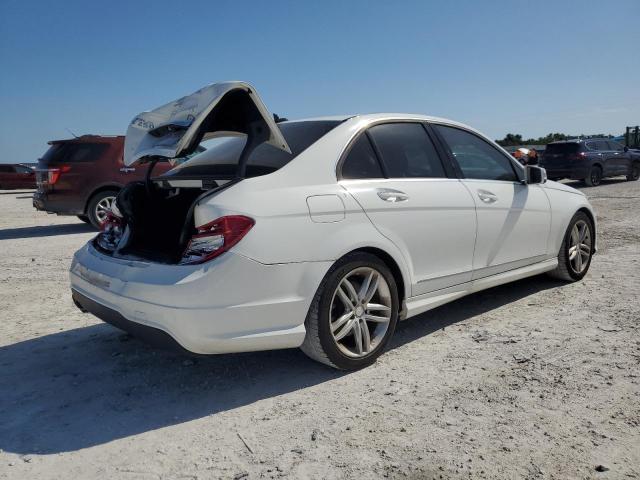 2013 Mercedes-Benz C 250 VIN: WDDGF4HB1DR299239 Lot: 52291434