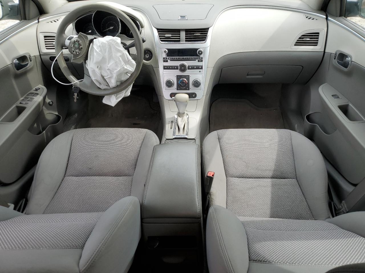 1G1ZB5EB3AF270758 2010 Chevrolet Malibu Ls