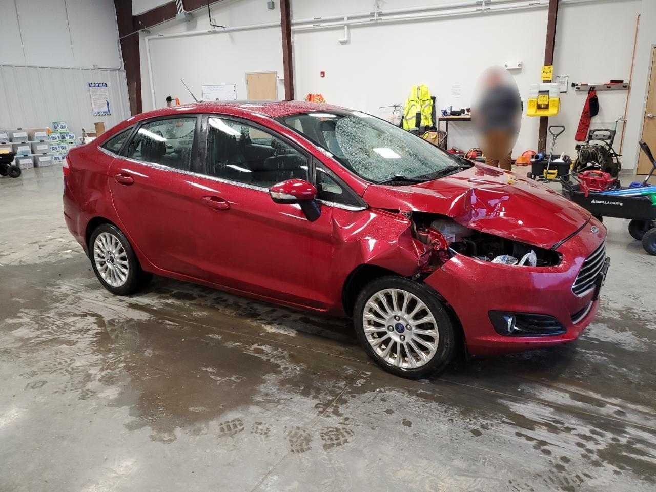 2016 Ford Fiesta Titanium vin: 3FADP4CJ2GM163321