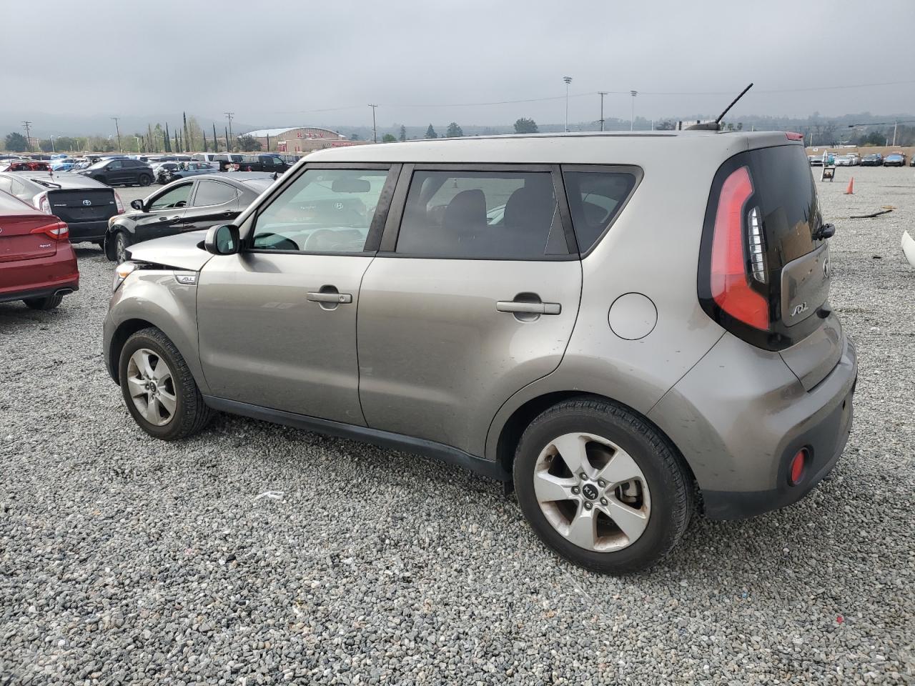 KNDJN2A26J7623553 2018 Kia Soul