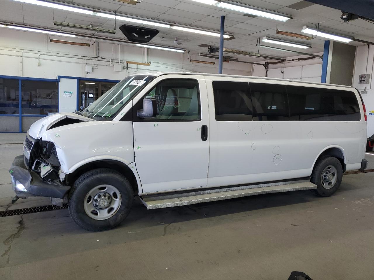 1GAZG1FG8D1168930 2013 Chevrolet Express G3500 Lt