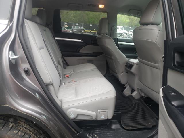 2019 Toyota Highlander Le VIN: 5TDBZRFH3KS984745 Lot: 51535654