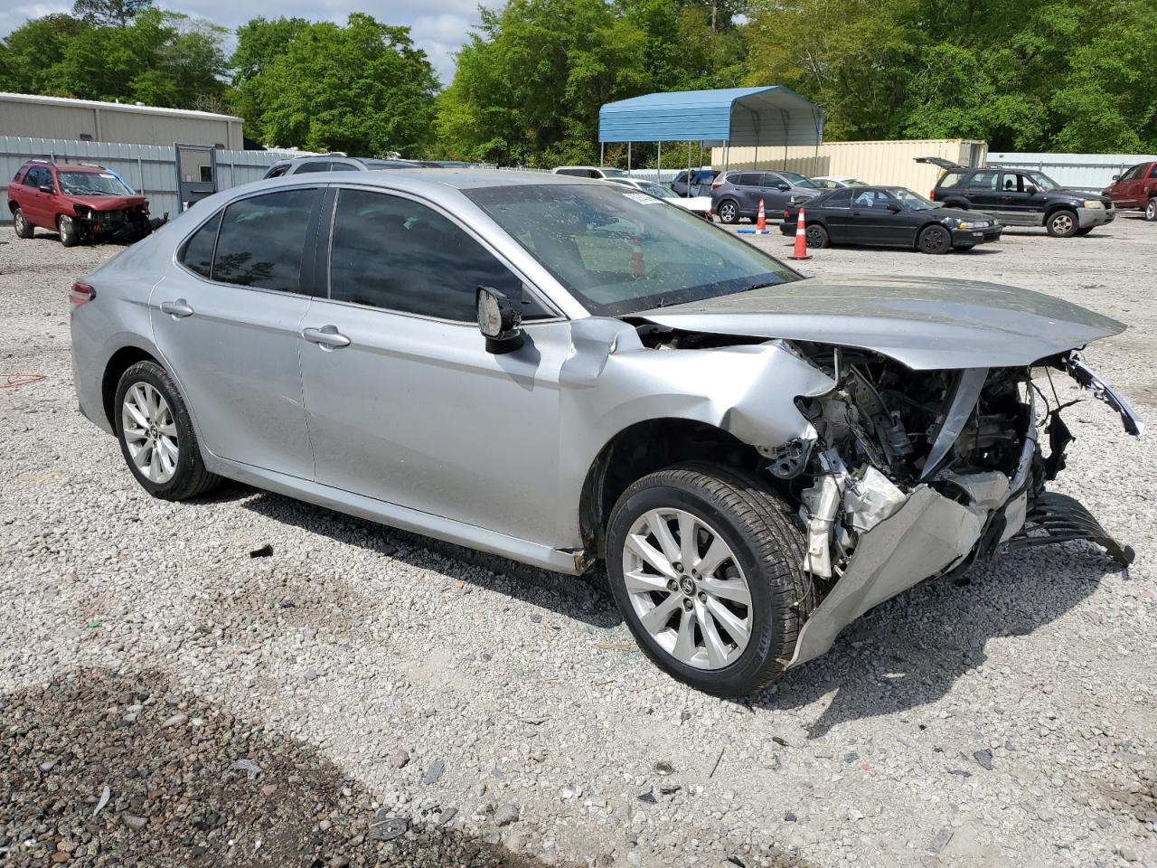 4T1B11HK9JU607604 2018 Toyota Camry L