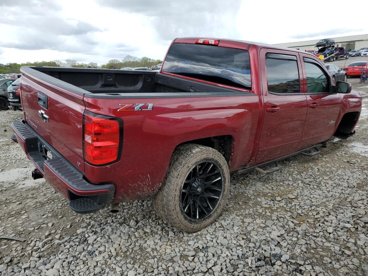 3GCUKREC6JG494722 2018 Chevrolet Silverado K1500 Lt